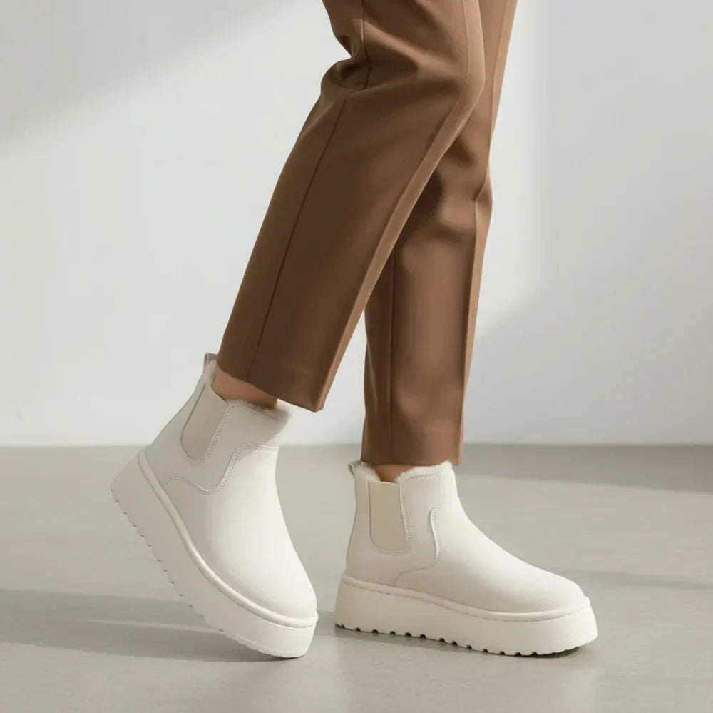 COZÉLIA™ | SUEDE BOOTS